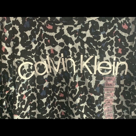 🎆 CALVIN KLEIN TOP (SMALL) NWT 🎆 - Picture 2 of 11